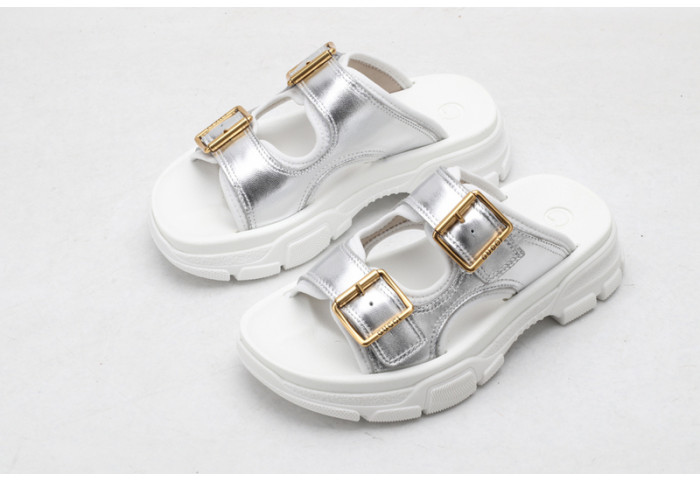 Gucc* Sandal39