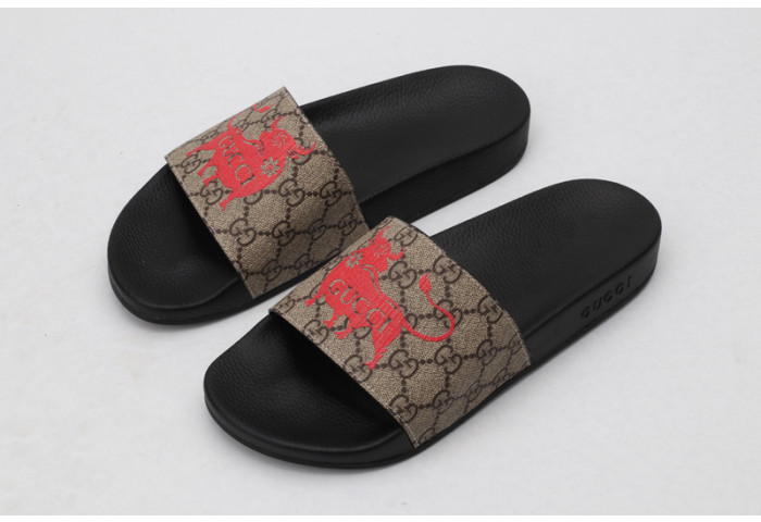 Gucc* Sandal26
