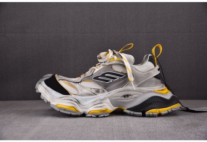 BALENCIAGA 22