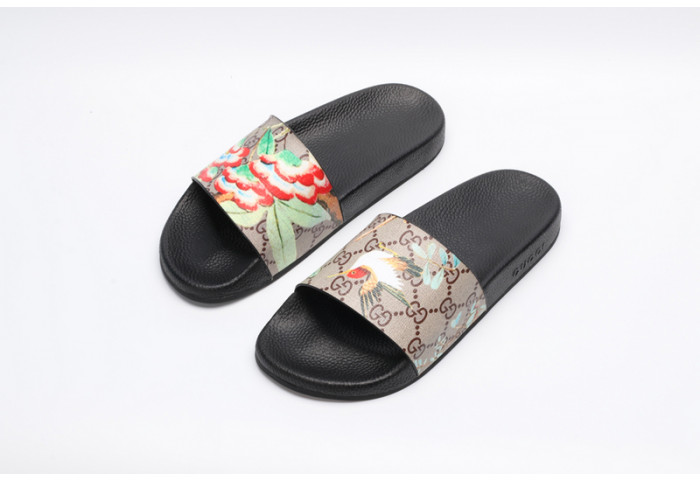 Gucc* Sandal58