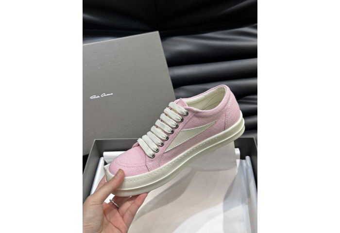 Rick Owen R000043