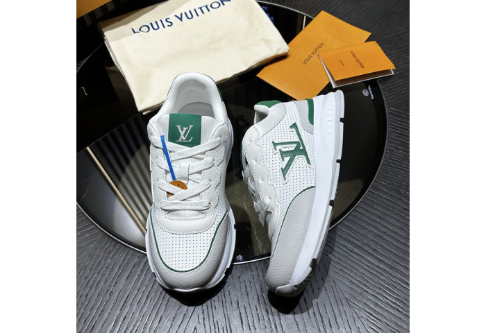 LV snekaers 162