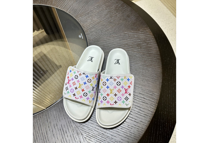 L&V sandal 71