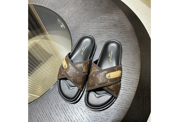 L&V sandal 51