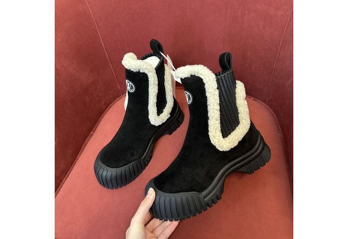 LV snekaers 117