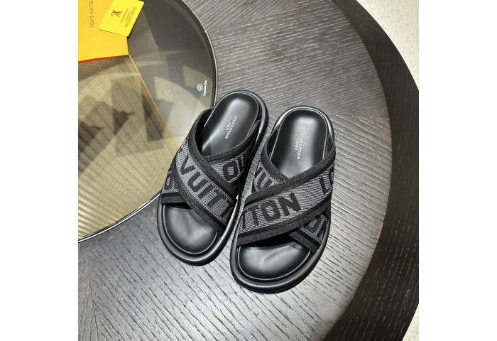L&V sandal32