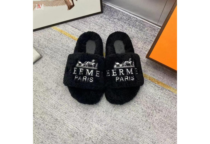 Hermes Sandal 19