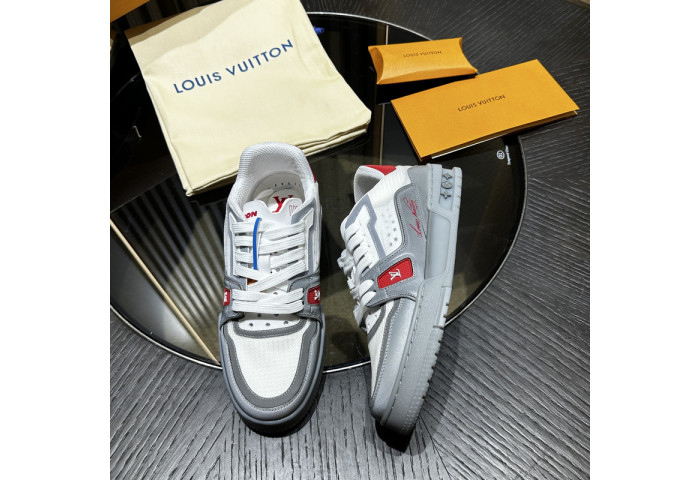 LV snekaers 172
