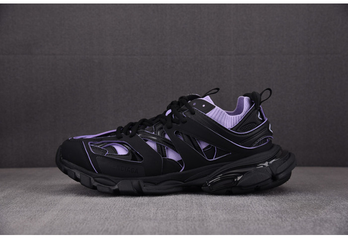 BALENCIAGA 18