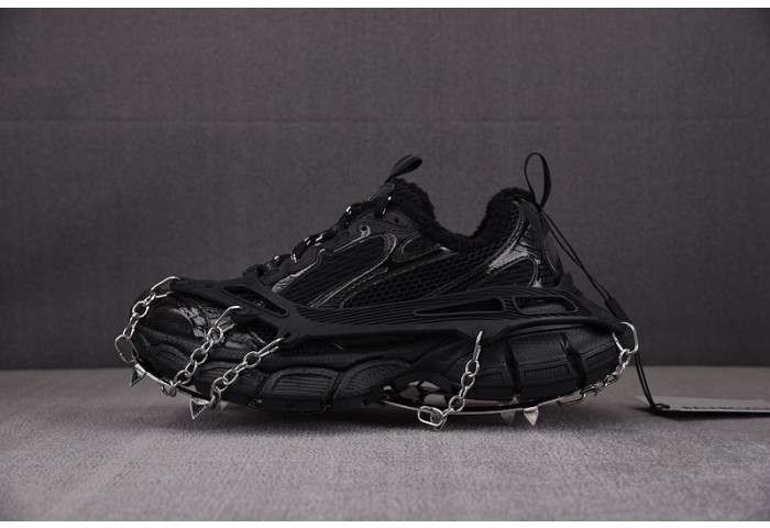 BALENCIAGA 08