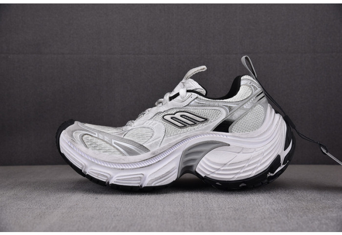 BALENCIAGA 02