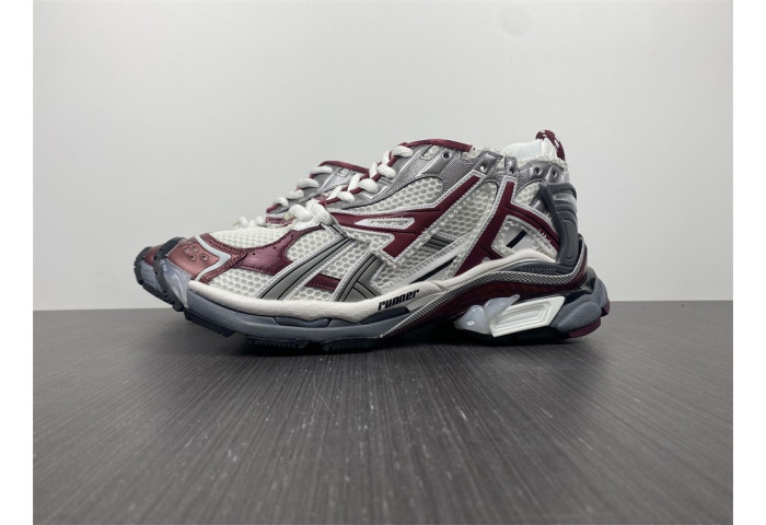 SNEAKER RUNNER 23