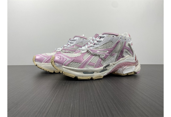 SNEAKER RUNNER 01
