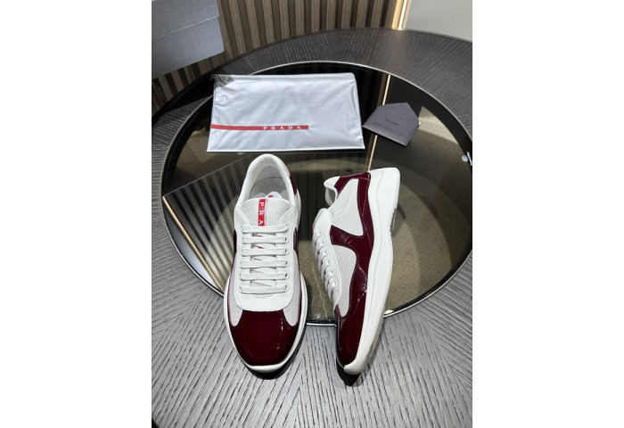 Prada 46
