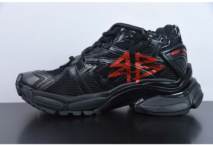 SNEAKER RUNNER 05