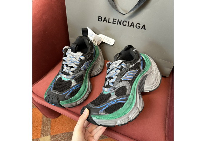 BALENCIAGA 39