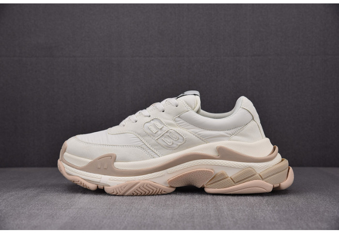 BALENCIAGA 05