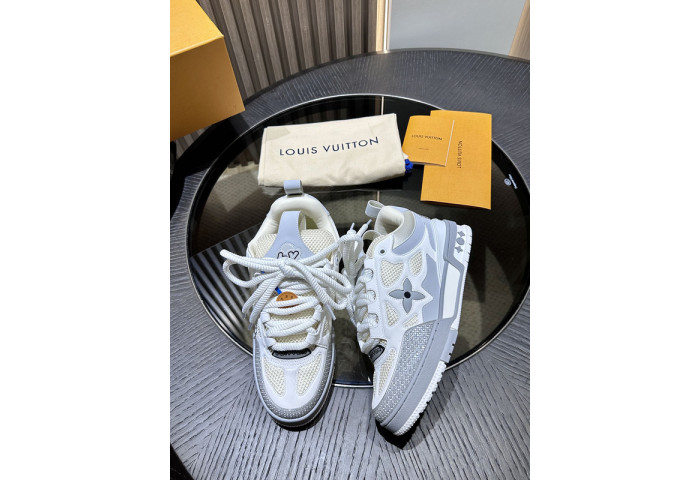 LV snekaers 184