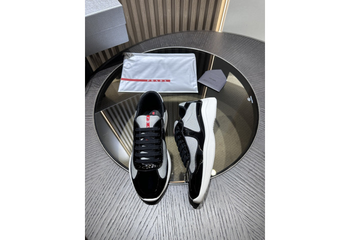 Prada 55