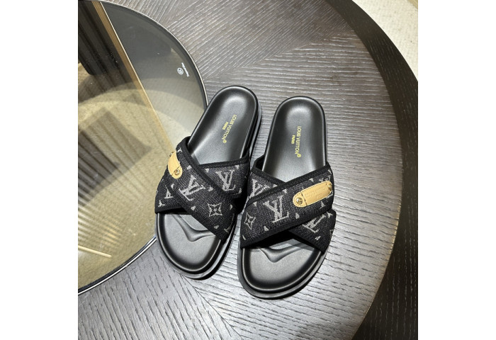 L&V sandal 59