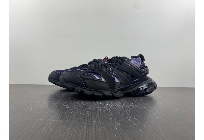 Track Sneaker-33