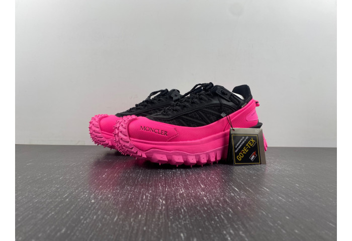 MONCLER SNEAKER 10