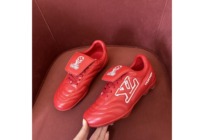 LV snekaers 128