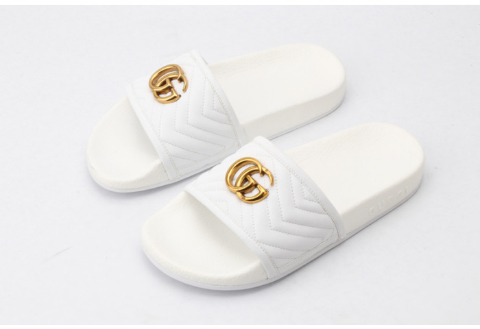 Gucc* Sandal18