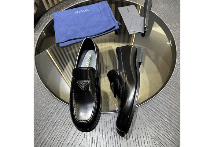 Prada 59
