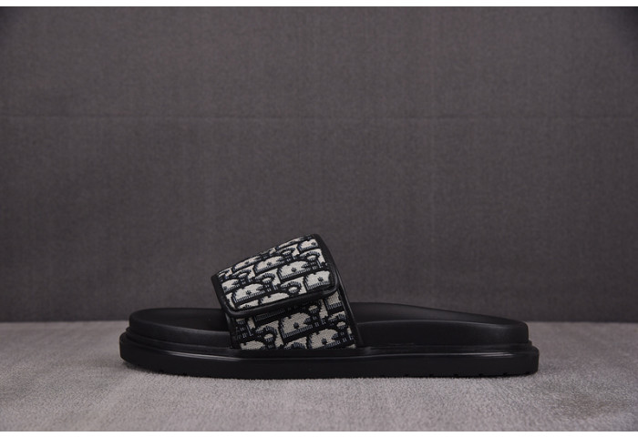 DIOR SANDAL 06