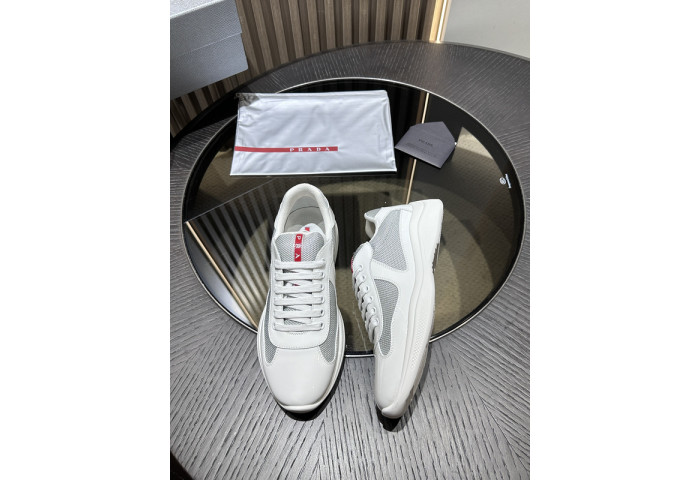 Prada 54