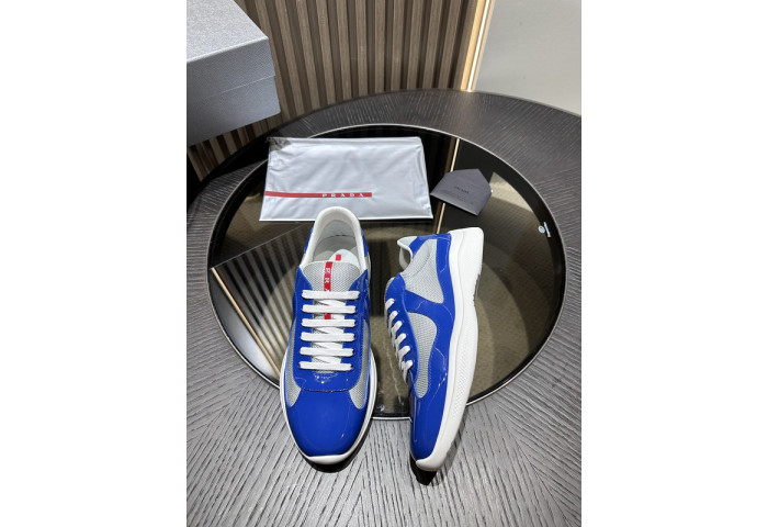 Prada 47