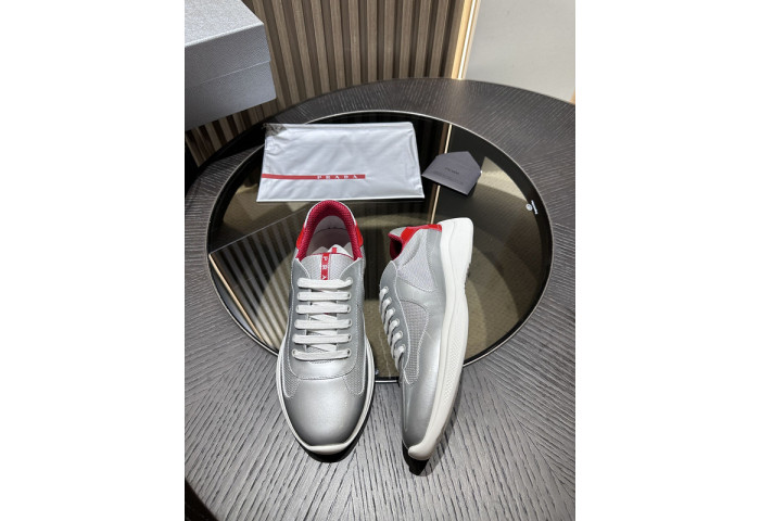 Prada 50