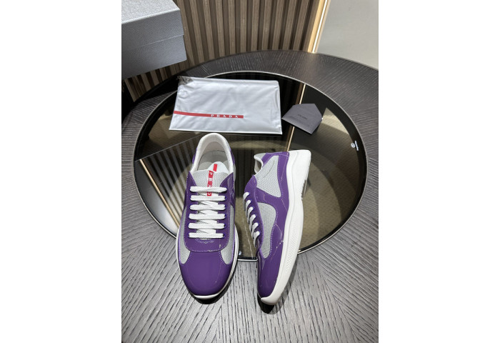 Prada 49