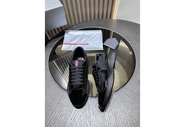Prada 58