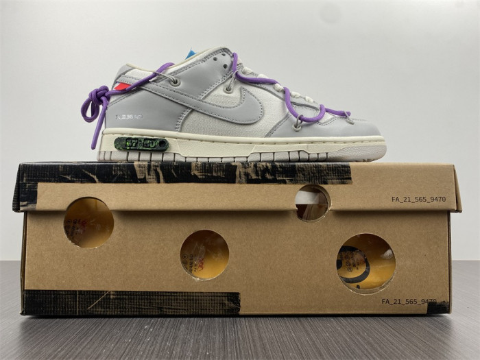o-w x dunk low 