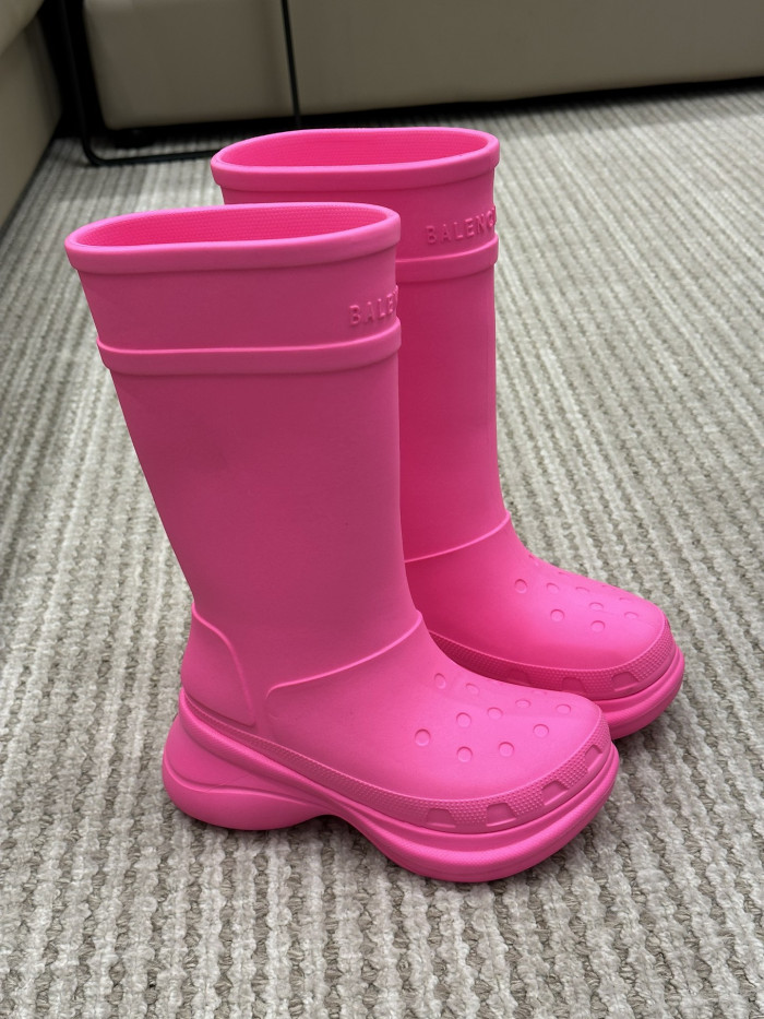 BALENCIAGA BOOT -02