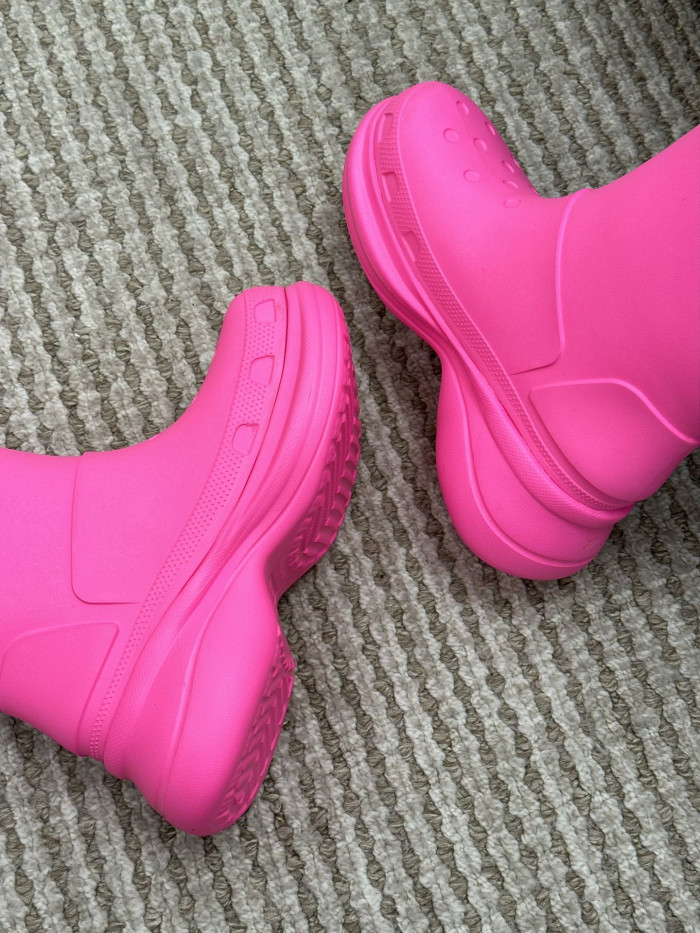 BALENCIAGA BOOT -02