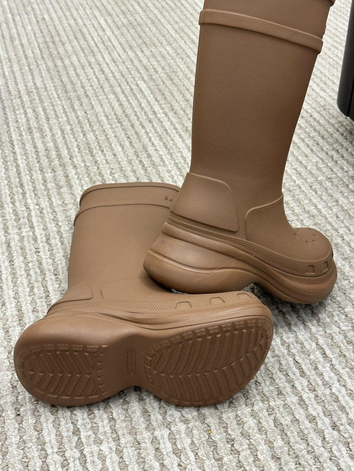BALENCIAGA BOOT -03