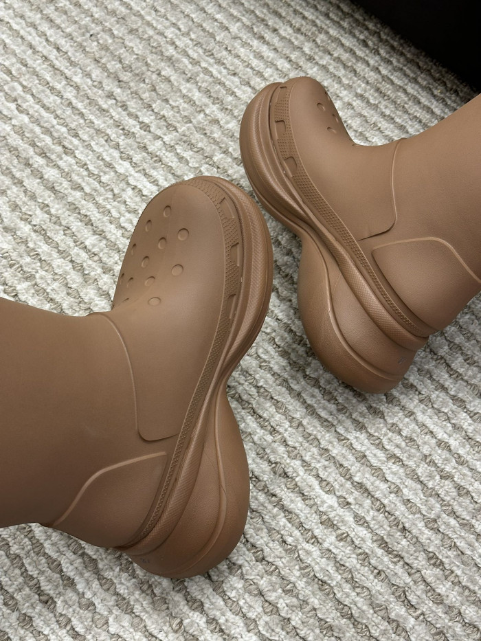 BALENCIAGA BOOT -03
