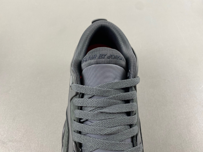 Jordan 4 RM SP Nigel Sylvester Driveway Grey-HF4334-004