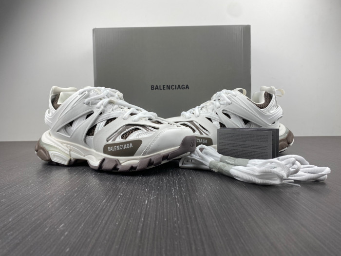BALENCIAGA TRACK-0106