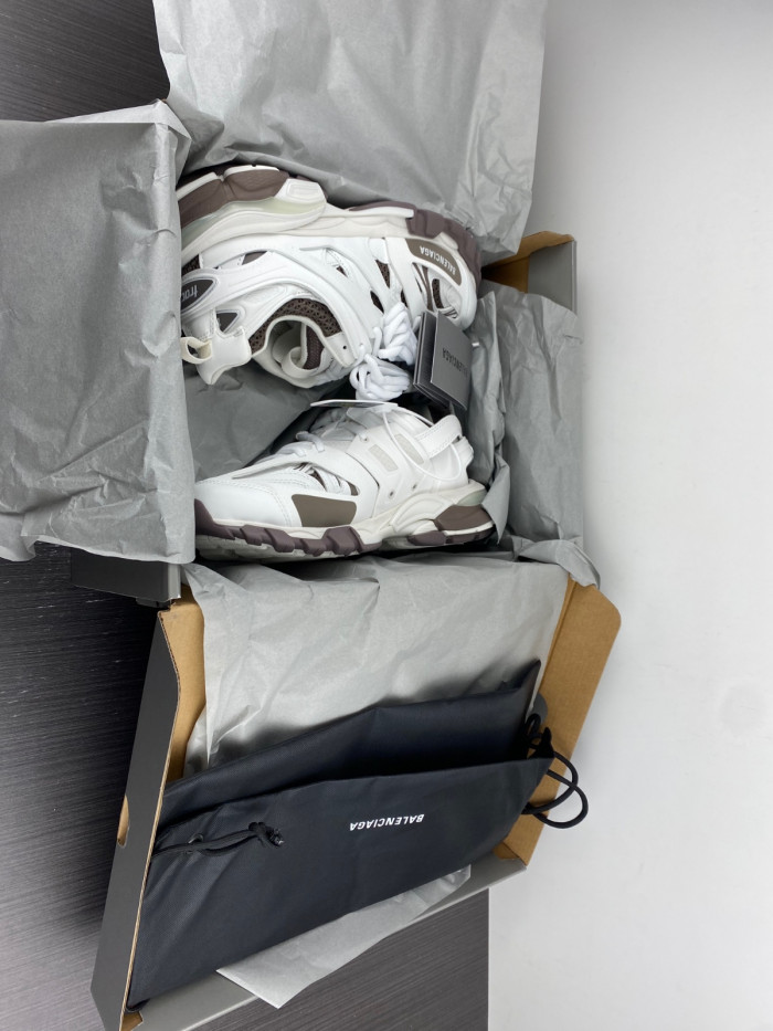 BALENCIAGA TRACK-0106