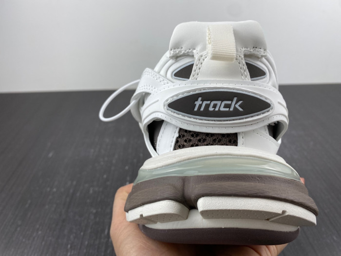 BALENCIAGA TRACK-0106