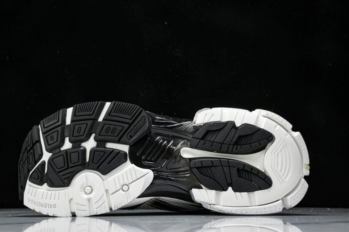 BALENCIAGA 44