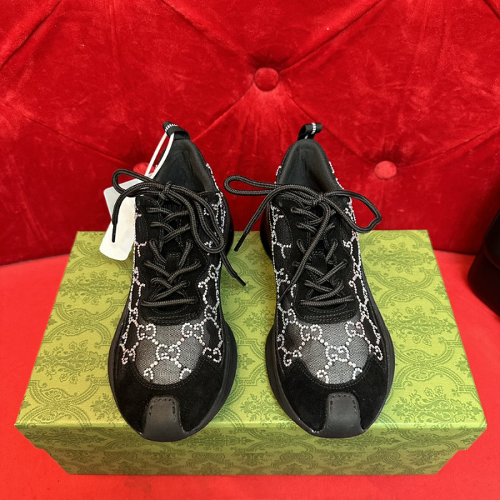 GUCCI SNEAKER 82