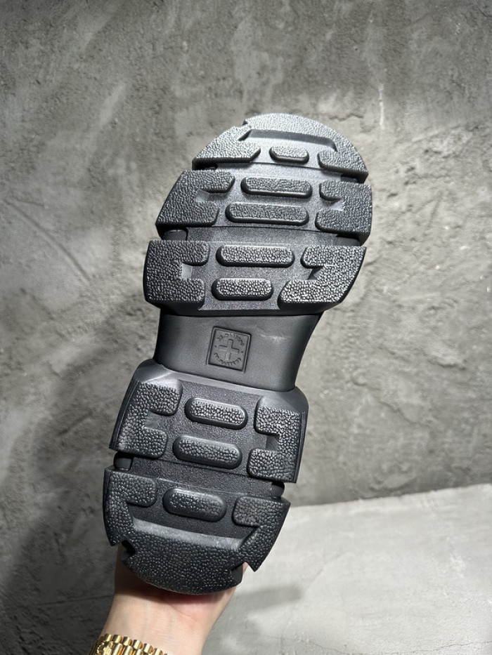 Rick Owen R000037