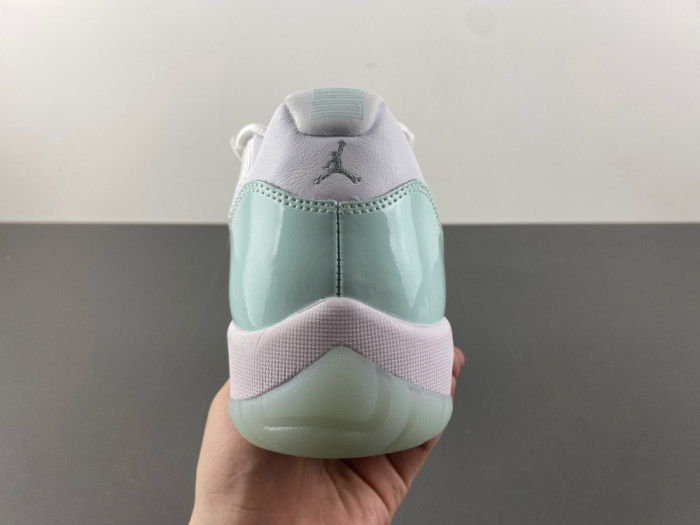Jordan 11 Retro Low Igloo-AH7860-103