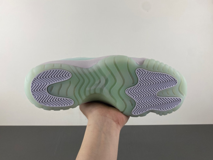 Jordan 11 Retro Low Igloo-AH7860-103