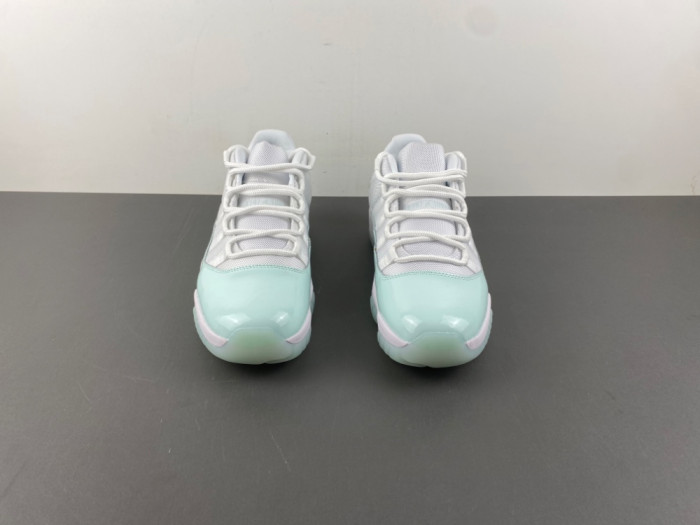 Jordan 11 Retro Low Igloo-AH7860-103